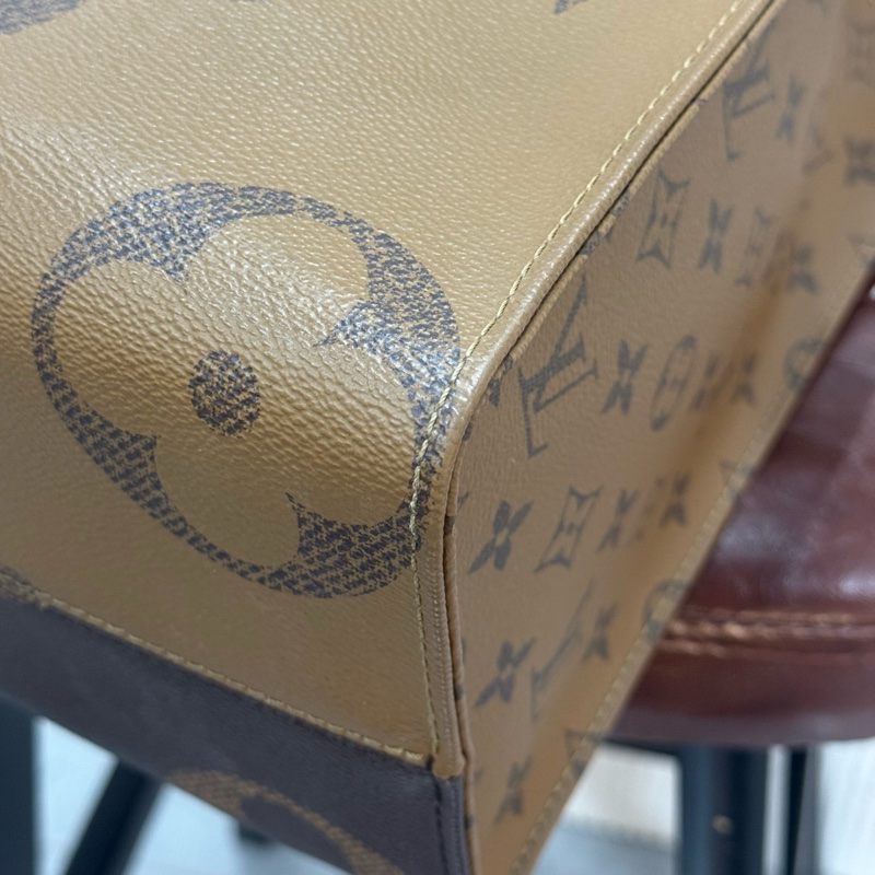 LV 路易威登 ONTHEGO 托特包 中號雙面焦糖芯片款-7
