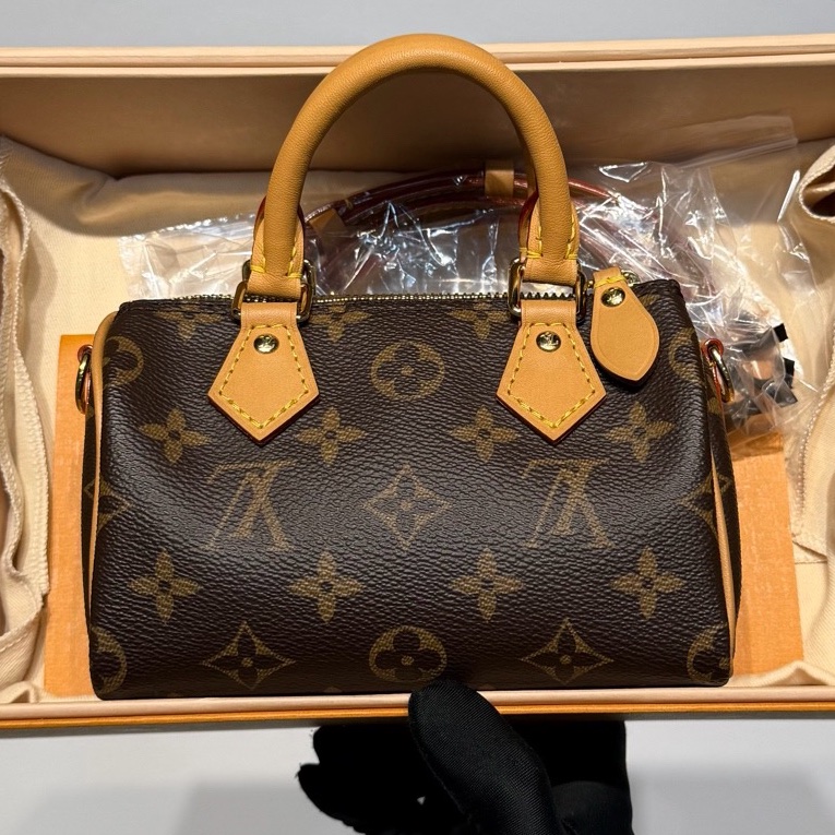 LV 路易威登 Speedy Nano 新款老花迷你枕頭包肩帶可拆卸-1
