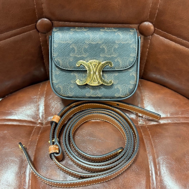 CELINE 賽琳 Triomphe min 超迷你豆腐斜挎包 凱旋門老花金扣 22年編碼 盒-6