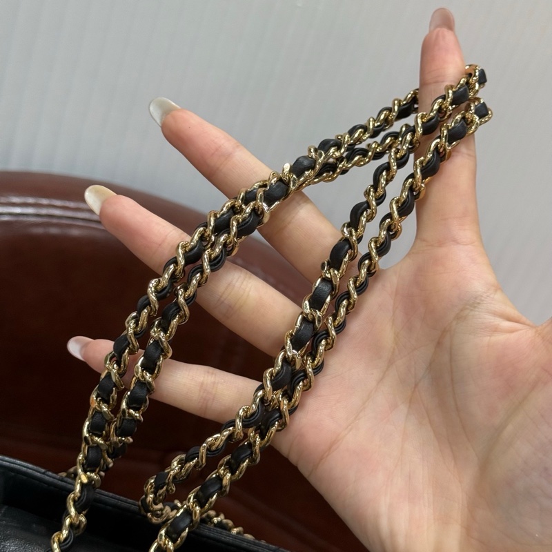 CHANEL 香奈兒 24K 新款GST 托特鏈條包 黑金菱格紋羊皮-4
