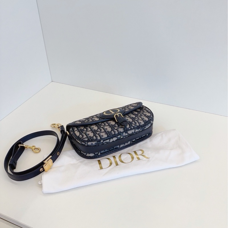 ✨Dior 藍色老花Bobby east west 月牙包 肩帶可調整💙-5