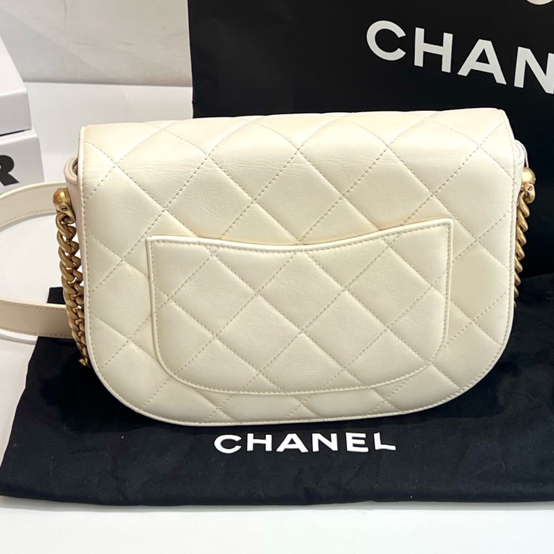 香奈兒 Chanel 白色馬鞍斜挎包 31開 底長20-7