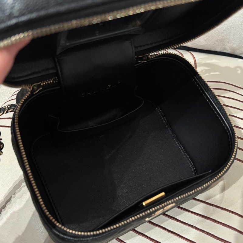 Chanel Vanity With Chain Large 黑色魚子醬牛皮手袋 晶片-7