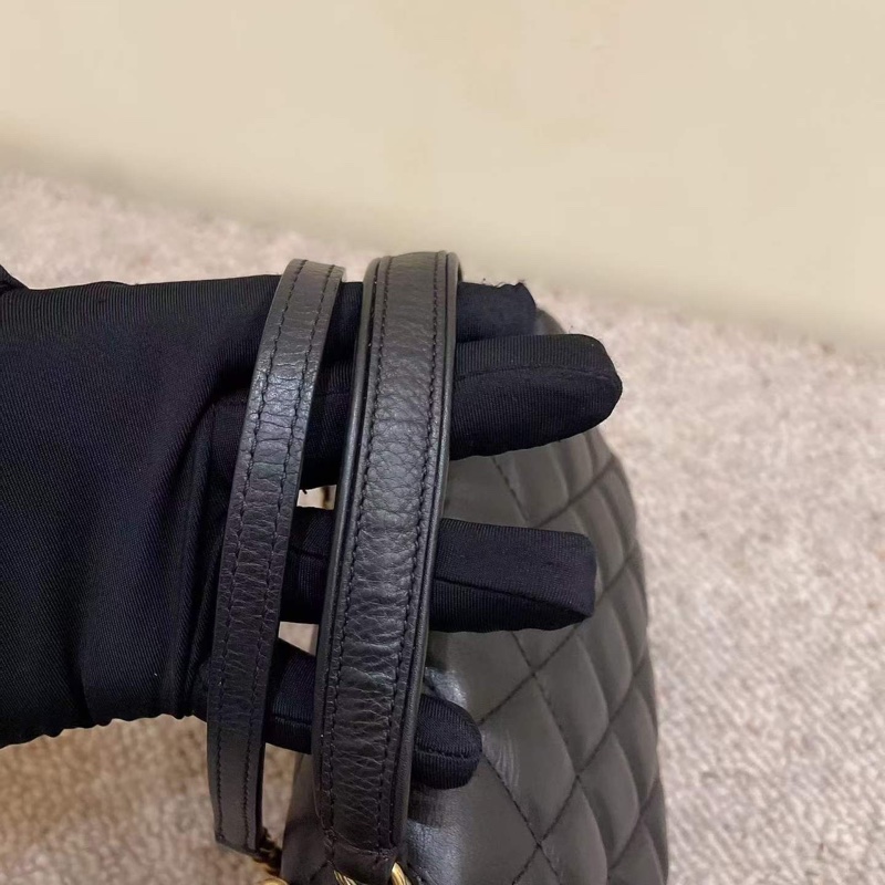 Chanel 黑金牛皮口蓋包可斜挎手提肩背 鐳射碼29開-5