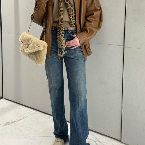 YSL PUFFER系列羊羔毛信封腋下包 29.5×18×4.5cm  99新配件塵袋