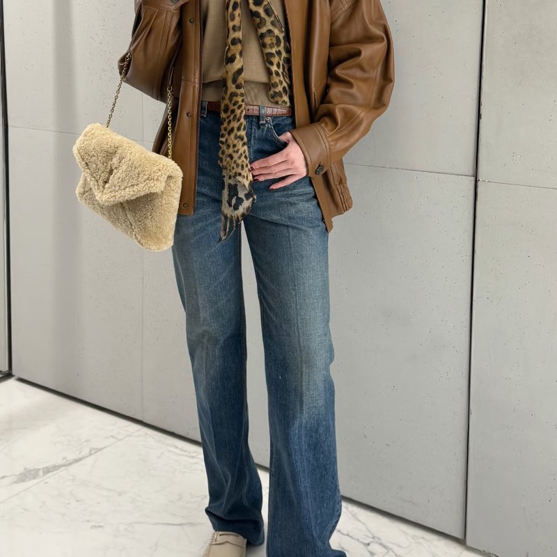 YSL PUFFER系列羊羔毛信封腋下包 29.5×18×4.5cm 99新配件塵袋-0