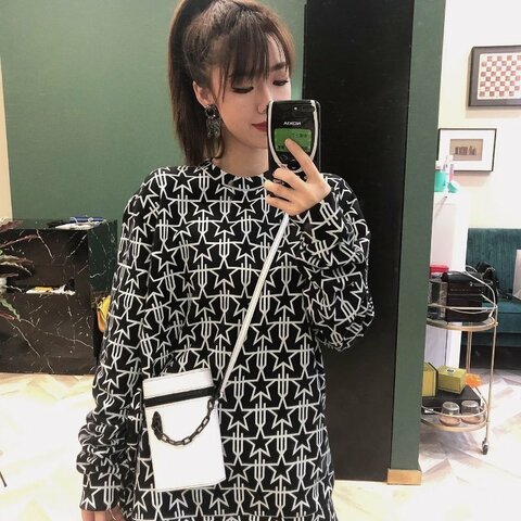 LV 白色水波紋Phone Box 手機包10.5×17×5cm  98新配件塵袋