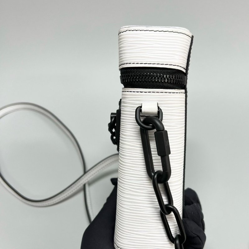 LV 白色水波紋Phone Box 手機包10.5×17×5cm 98新配件塵袋-3