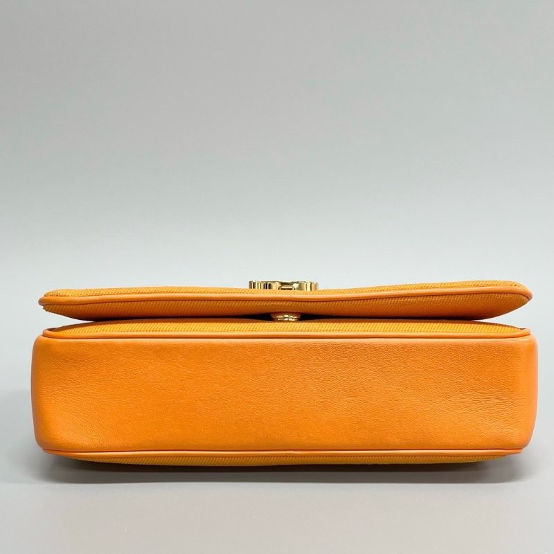 Burberry Lola 系列 橘色牛仔帆布拚皮 肩背斜背鏈條包 23*13cm 98新配件塵袋-4