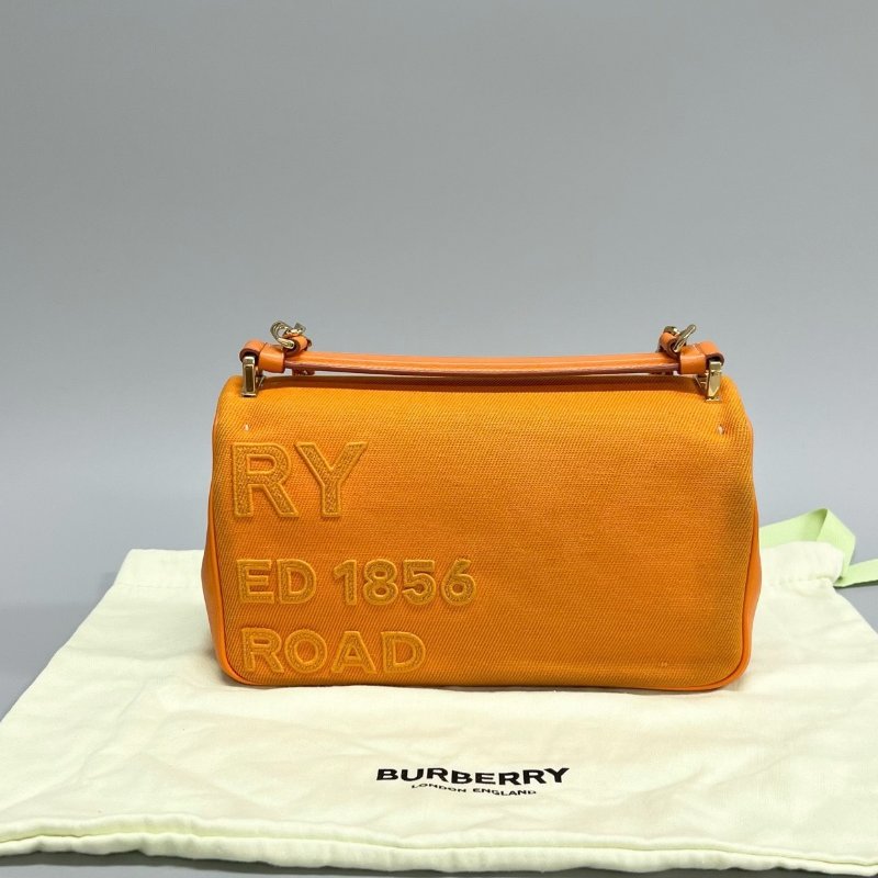 Burberry Lola 系列 橘色牛仔帆布拚皮 肩背斜背鏈條包 23*13cm 98新配件塵袋-8