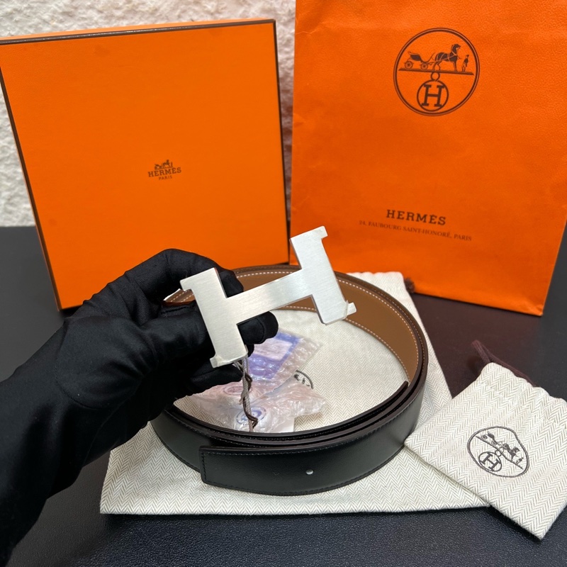 全新HERMES愛馬仕經典磨砂H銀扣Togo小牛皮雙面皮帶-3