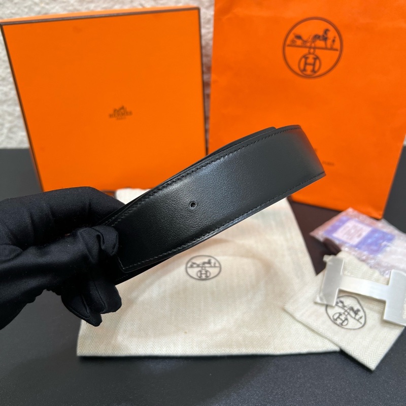 全新HERMES愛馬仕經典磨砂H銀扣Togo小牛皮雙面皮帶-5