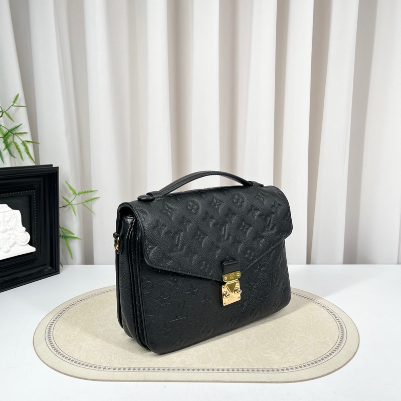 LV路易威登 壓紋郵差包單肩斜挎手提包 Monogram-3