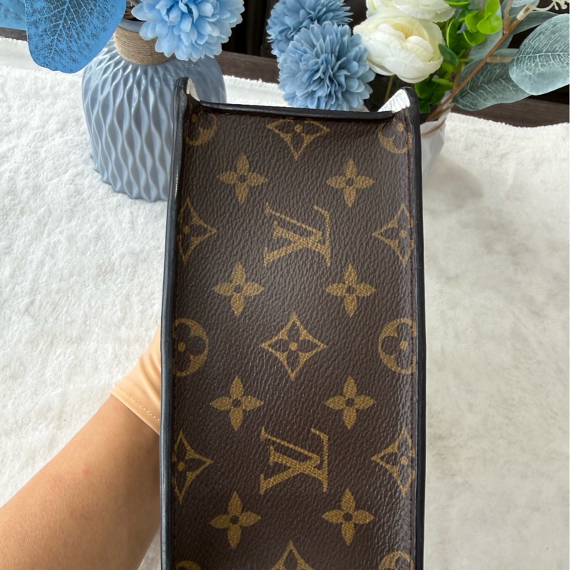 LV路易威登/Louis Vuitton 黑色漆皮-4