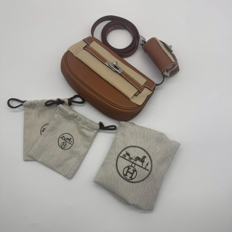 Hermès Kelly Moove金棕色銀扣K刻2025-0