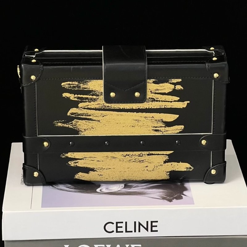 LV petite malle box秀場限定款 黑色磨砂扣硬盒子包 搭配金色潑墨手繪 20*5.5*13 98新配件肩帶 塵袋-4