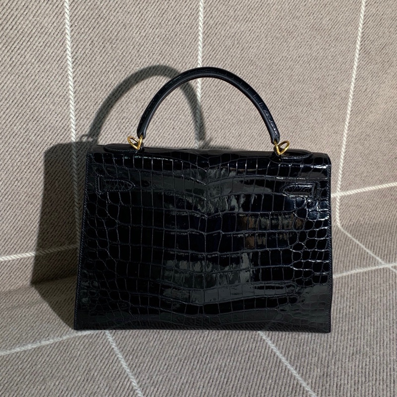 擱置品HERMES愛馬仕kelly32黑金 亮面鰐魚皮 T刻 單肩手提包👜-1