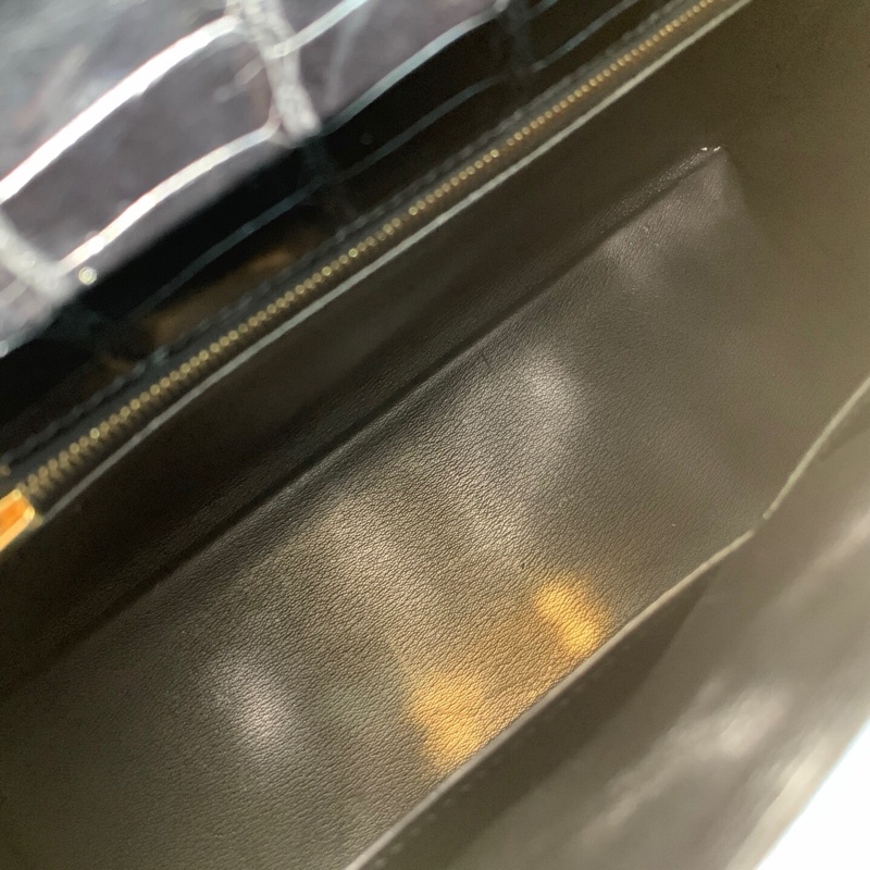 擱置品HERMES愛馬仕kelly32黑金 亮面鰐魚皮 T刻 單肩手提包👜-11