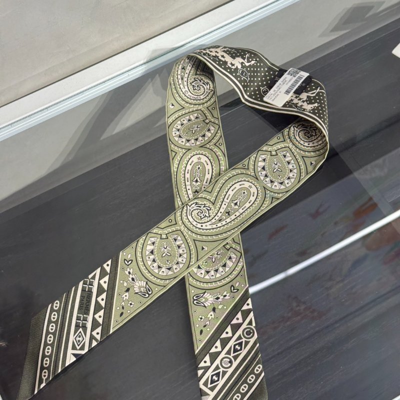HERMES Cheval de Coeur Bandana愛心駿馬Twilly - 綠-3