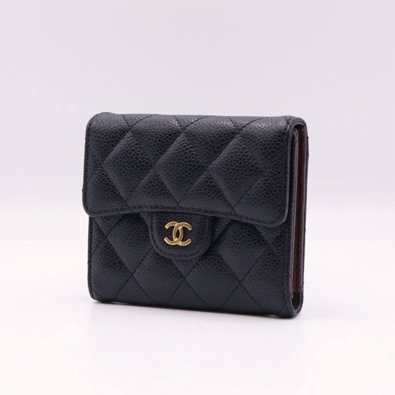 CHANEL 經典口蓋三折短夾 - 黑金-2