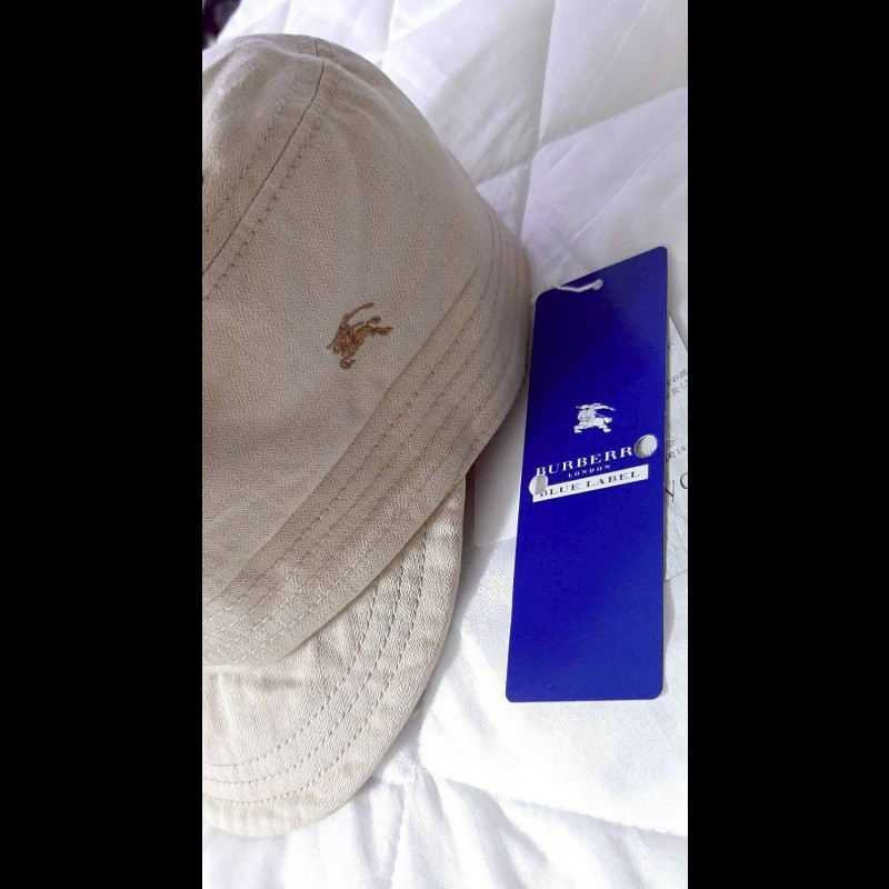 (日本製MIJ)絕版BURBERRY博柏利 BLUE LABEL 藍標 戰馬 皮革標 中性卡其色平頂軍帽ONE SIZE-1