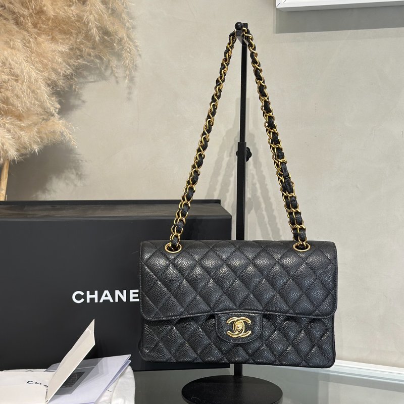 CHANEL 經典口蓋包 CF23 - 粒面牛皮黑金-12
