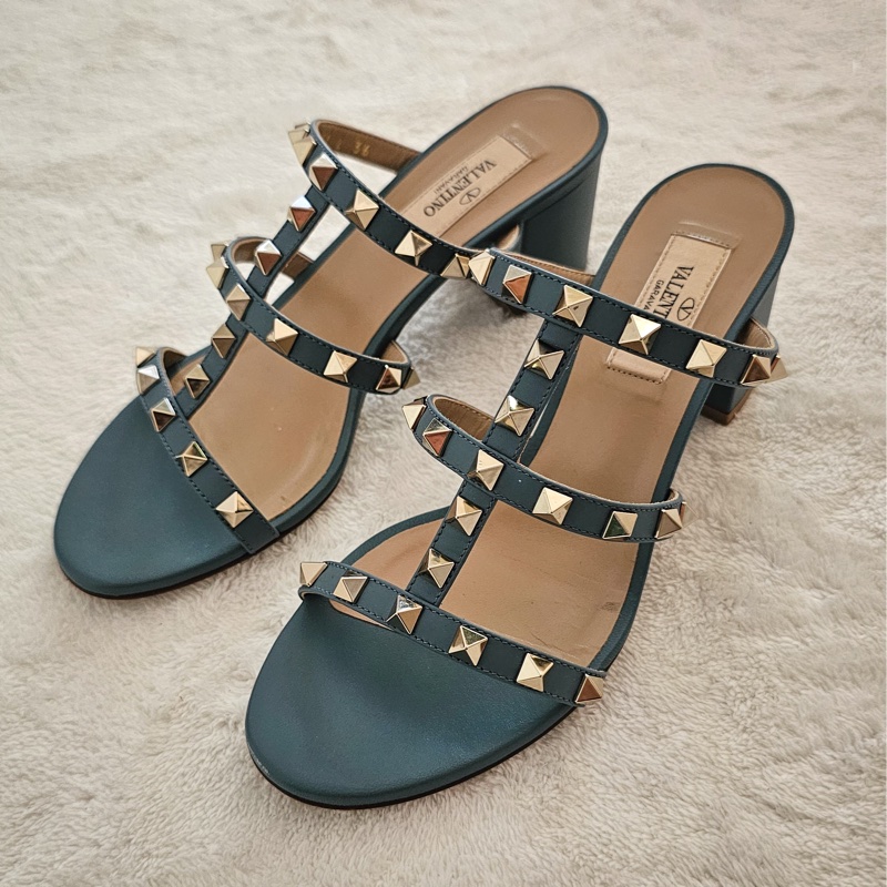 Valentino 卯釘粗根涼鞋 36碼-0