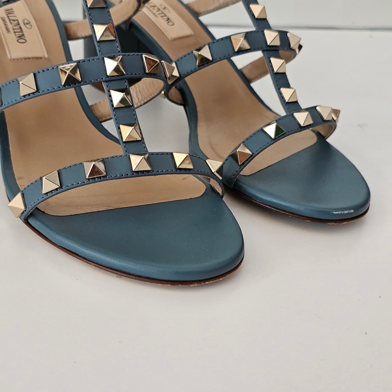 Valentino 卯釘粗根涼鞋 36碼-8