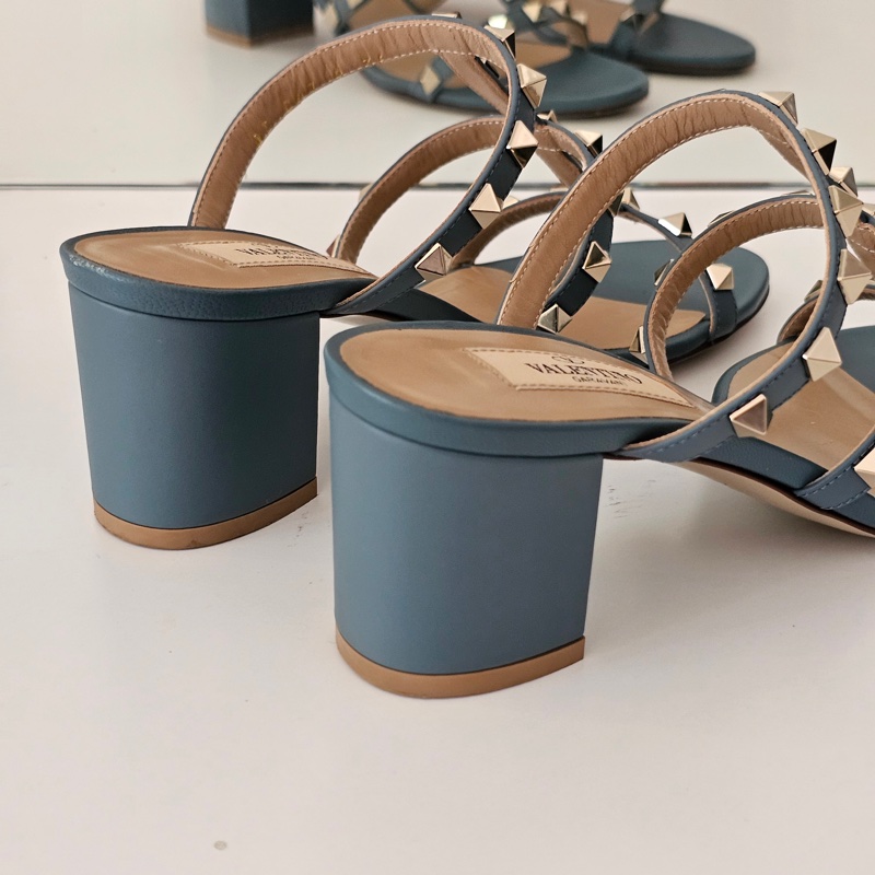 Valentino 卯釘粗根涼鞋 36碼-13