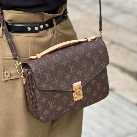 LV原花下蓋Pochette Metis郵差包M44875
