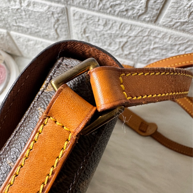 Louis Vuitton 老花中古. MM(中款)盾牌包-9