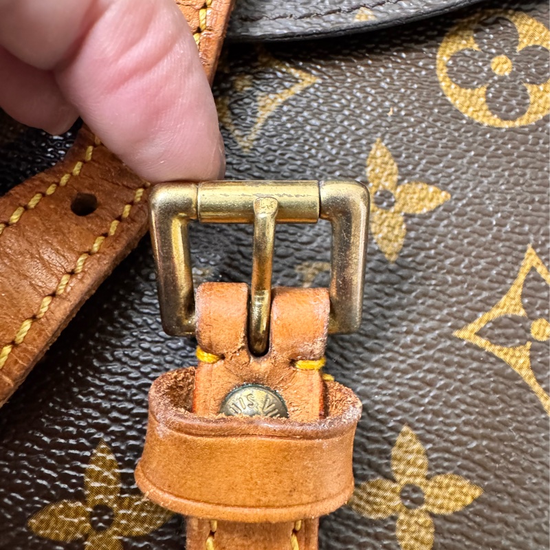 Louis Vuitton 老花中古. MM(中款)盾牌包-16