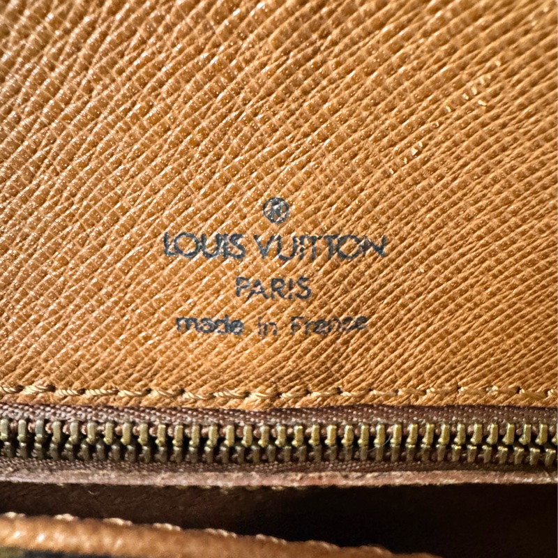 Louis Vuitton 老花中古. MM(中款)盾牌包-19