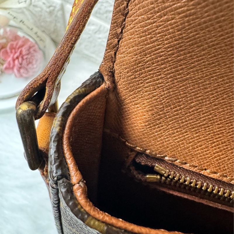 Louis Vuitton 老花中古. MM(中款)盾牌包-21
