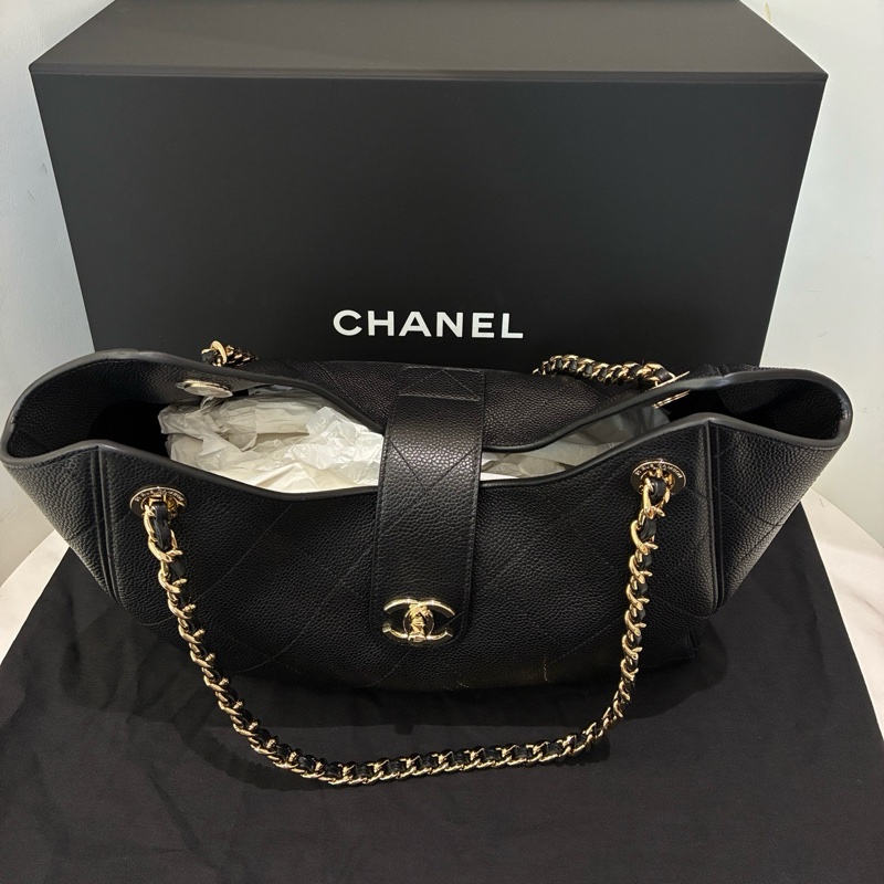 ✨閒置新未使用🆕Chanel香奈兒 26P腋下hobo雙C 經典菱格紋托特包肩背包 黑金配色✅正品-2