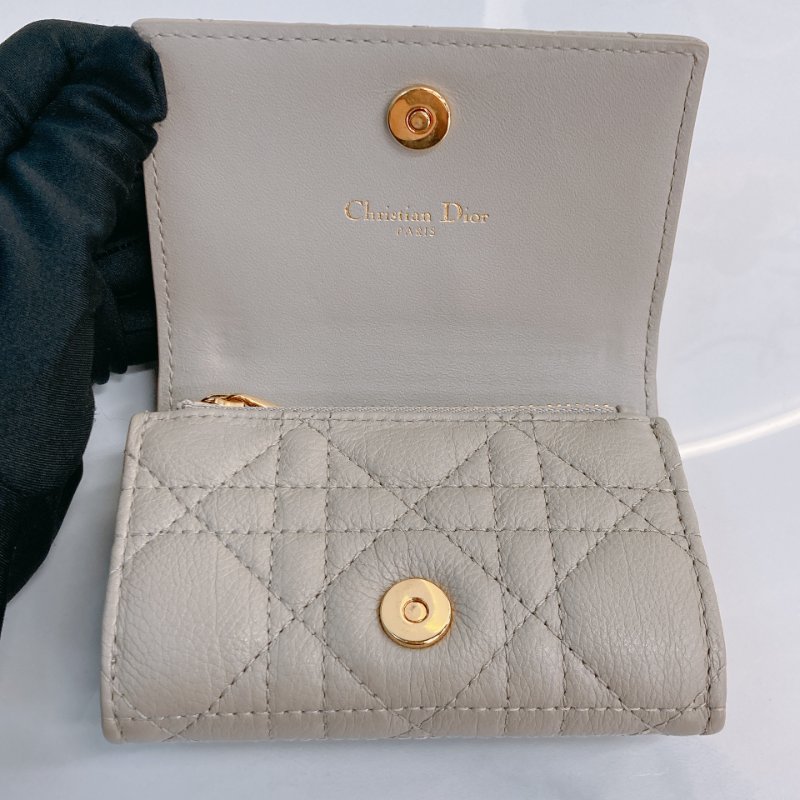 MS0735 Dior 迪澳沙色羊皮 金扣 短錢包 Caro Glycine Wallet Beige x GHW-11
