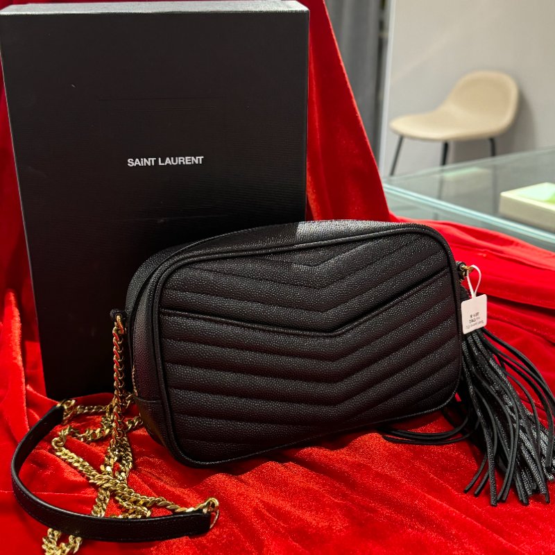 🌟 YSL Saint Laurent Kate 經典黑色小牛皮金鍊流蘇斜跨包-4