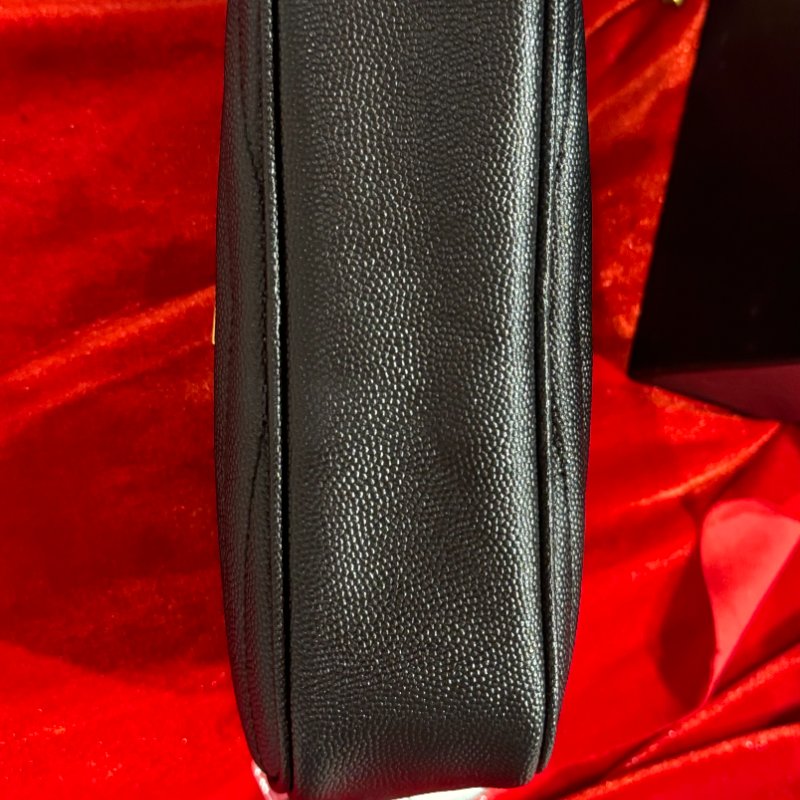 🌟 YSL Saint Laurent Kate 經典黑色小牛皮金鍊流蘇斜跨包-11
