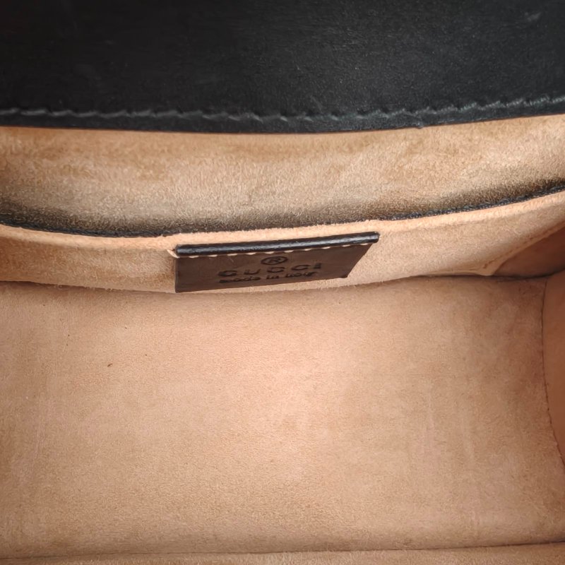 GUCCI Sylvie塞爾維亞絲帶包手提Mini黑色牛皮金扣肩背包-5