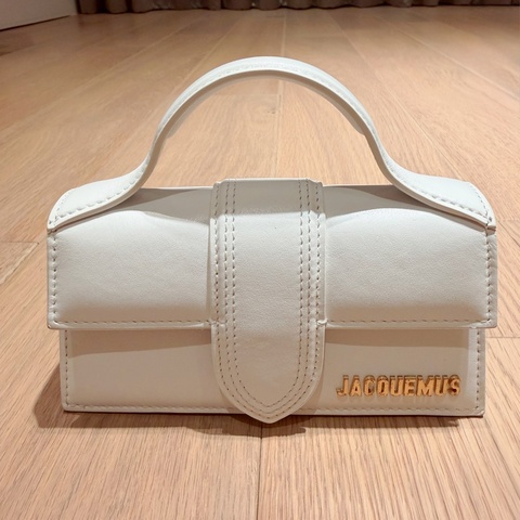 Jacquemus Le Bambino 手提肩背包