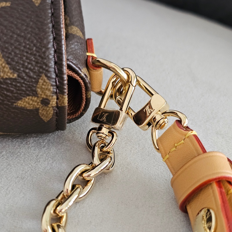 LV Ivy woc-7