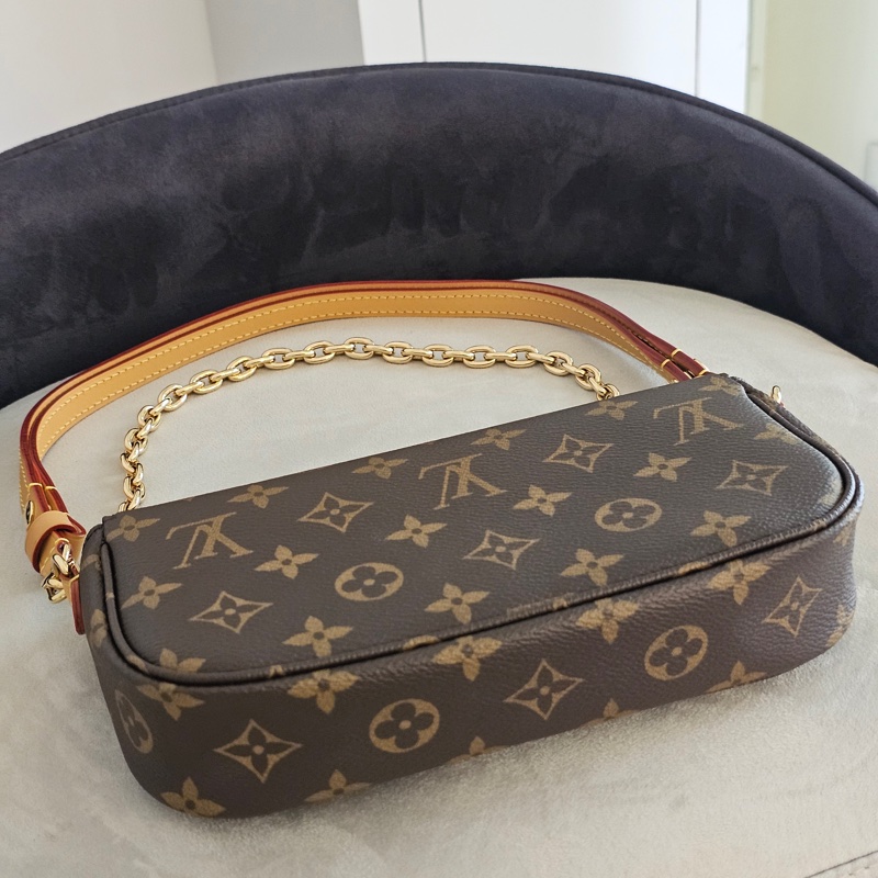 LV Ivy woc-14
