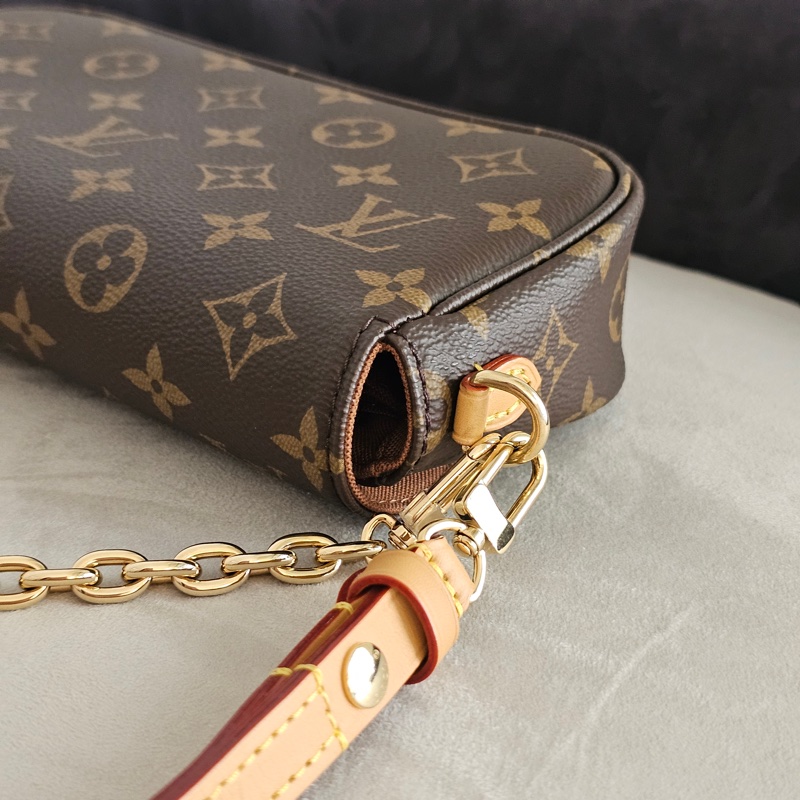 LV Ivy woc-16