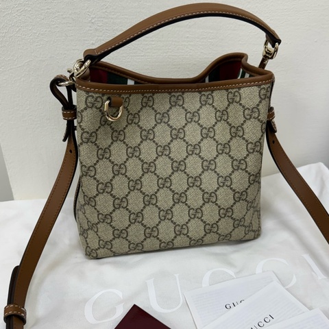 Gucci新款經典水桶包