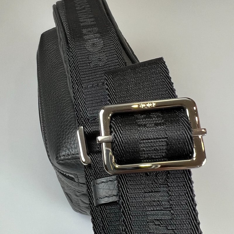 全新品 DIOR 黑牛皮壓印拉鏈雙層郵差包-11
