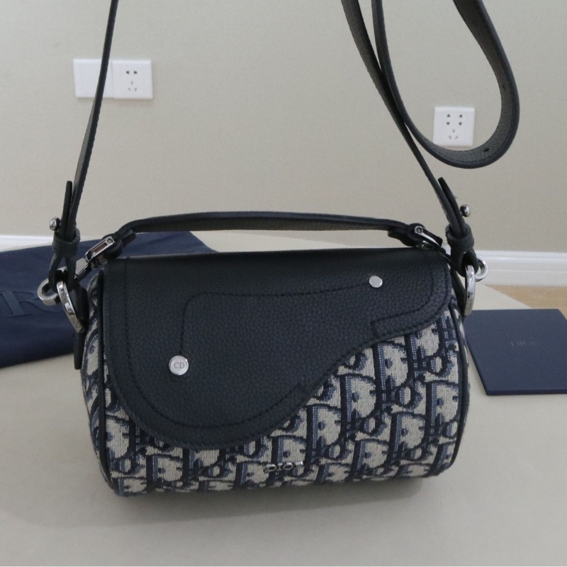 99新 Dior 迪奧 Roller 水桶包,男女通用-0