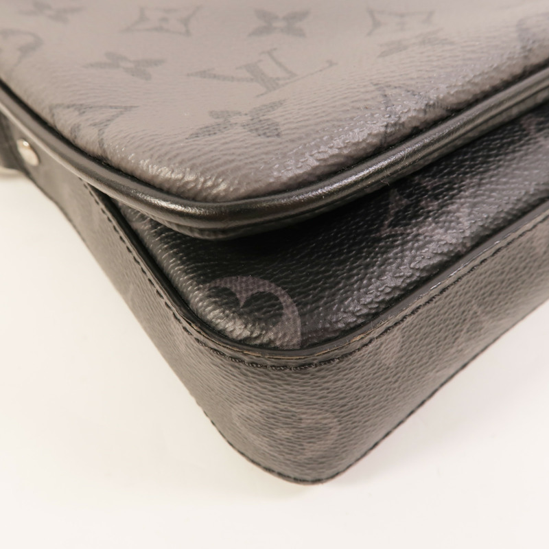 LOUIS VUITTON Monogram Eclipse Reverse Trio Messenger銀扣肩背袋灰色-12