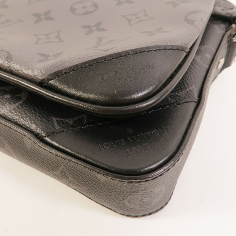 LOUIS VUITTON Monogram Eclipse Reverse Trio Messenger銀扣肩背袋灰色-14