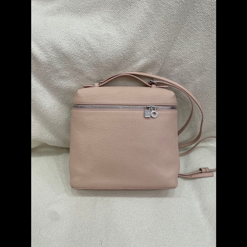 Loro Piana LP L23.5 Extra Pocket 雙肩背包-1