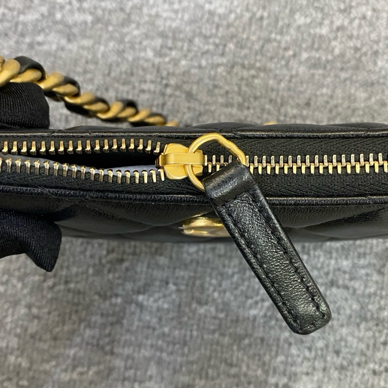 99新Chanel香奈兒hobo 復古新款月亮腋下包-7